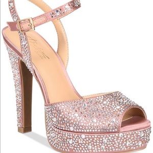 NEWThalia Sodi’s Mauve Pink platform sandal,Size 7
